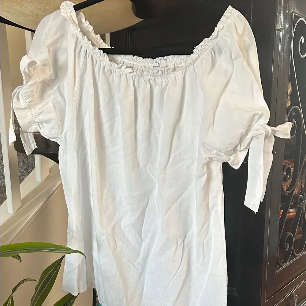 White Off-Shoulder Women's Top with ties